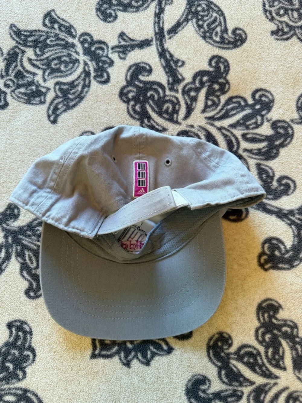 adidas White and Gray Cap with Pink Accents - Picture 2 of 4